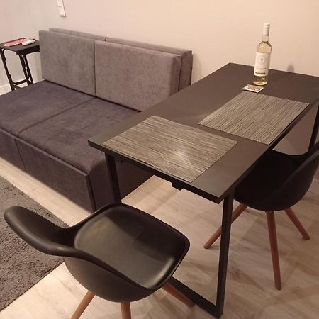 בודפשט Greyblack Styles Apartment מראה חיצוני תמונה