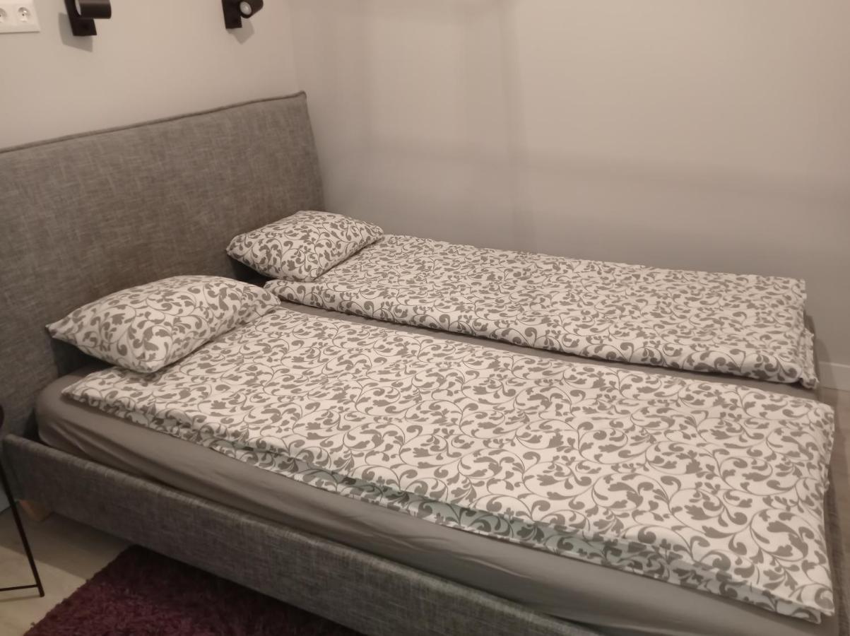 בודפשט Greyblack Styles Apartment מראה חיצוני תמונה