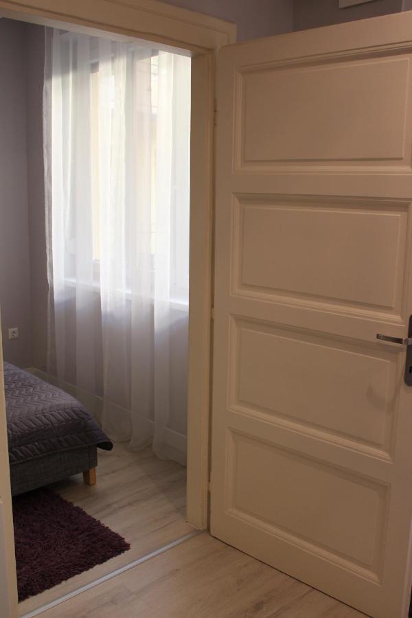 בודפשט Greyblack Styles Apartment מראה חיצוני תמונה